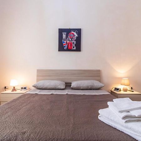 Casa Di Annarella Bed & Breakfast Наполи Екстериор снимка