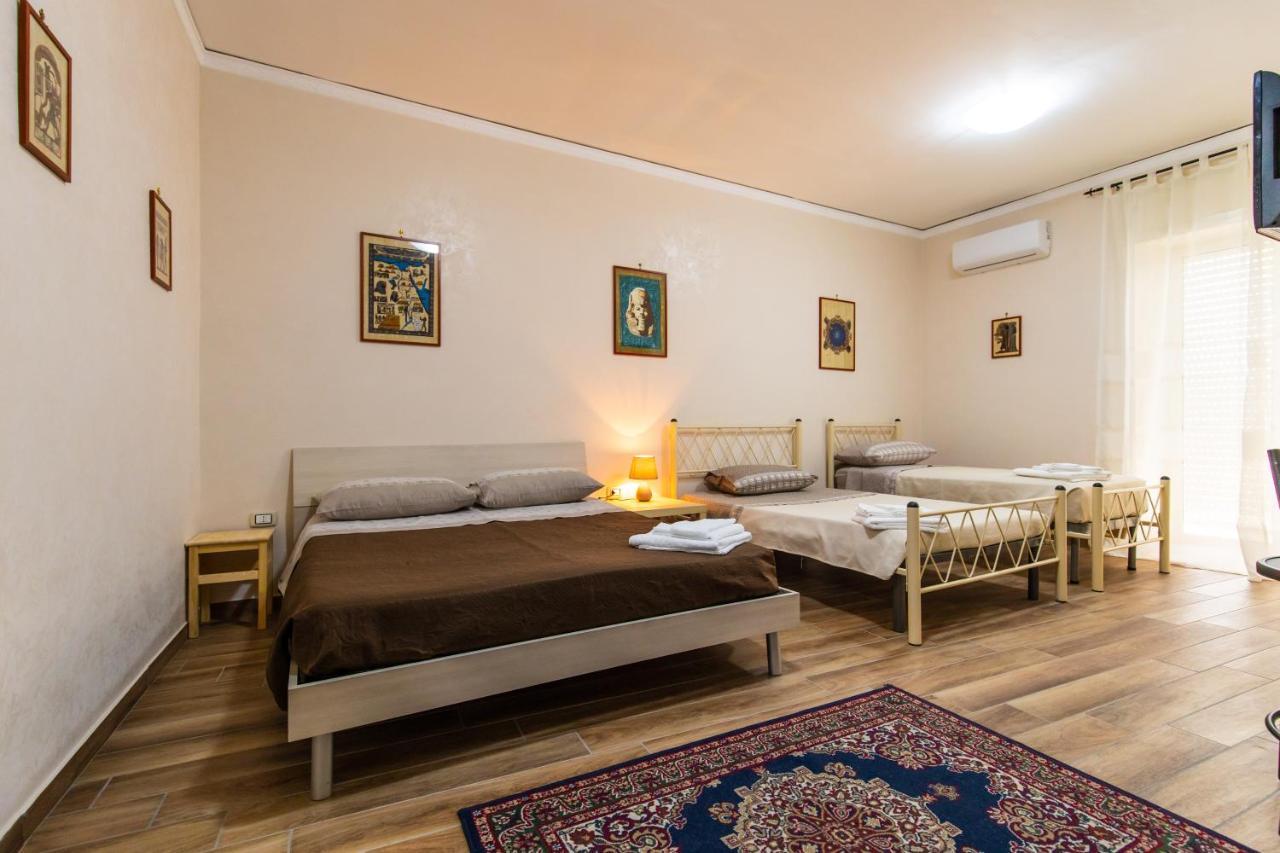 Casa Di Annarella Bed & Breakfast Наполи Екстериор снимка